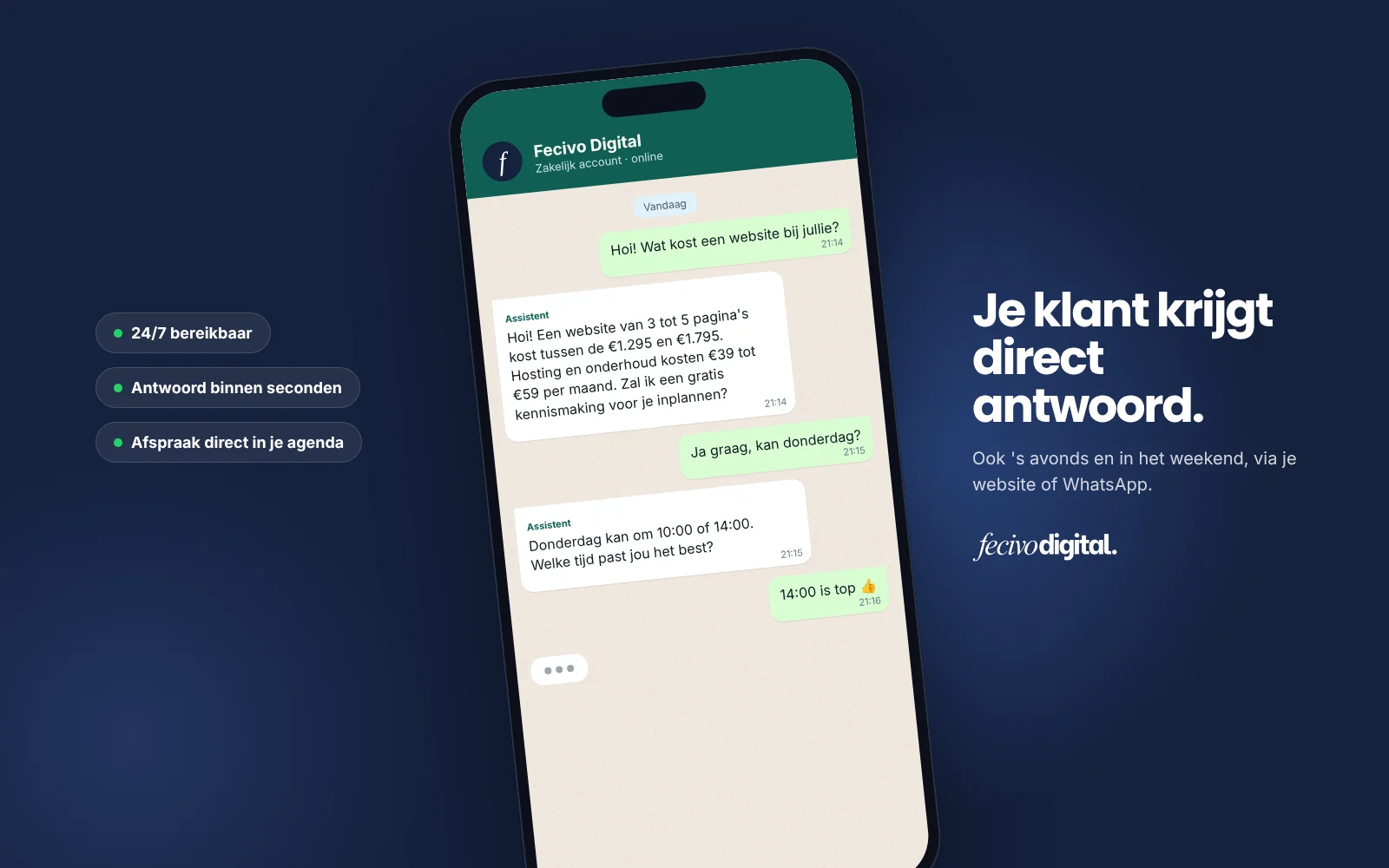 Telefoon met een WhatsApp-gesprek waarin de chatbot een klant helpt met prijs en afspraak